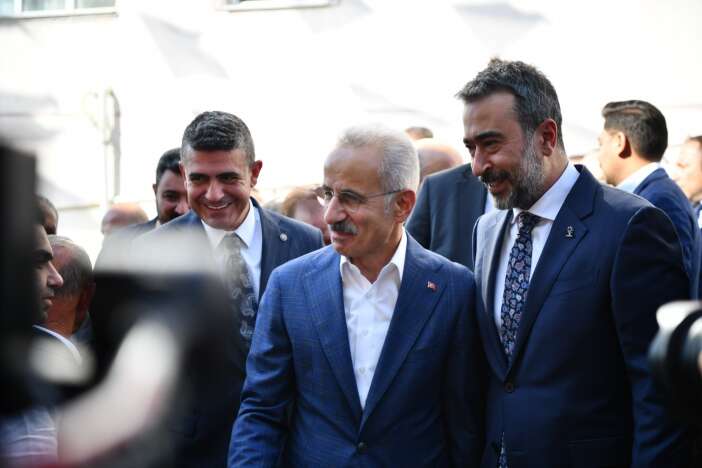 konya-ulasimini-rahatlatacak-82-kilometrelik-proje-basliyor-bakan-uraloglu-duyurdu