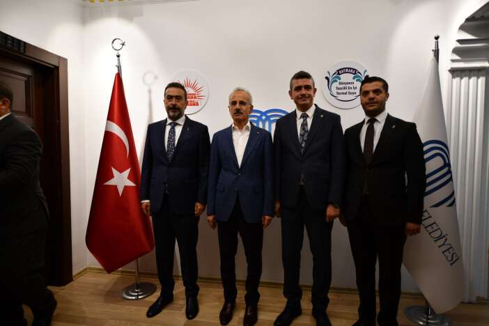 konya-ulasimini-rahatlatacak-82-kilometrelik-proje-basliyor-bakan-uraloglu-duyurdu
