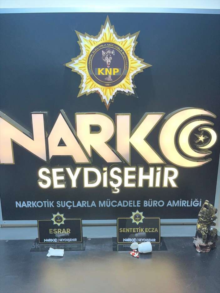 konyada-zehir-tacirlerine-operasyon-4-supheliden-biri-tutuklandi