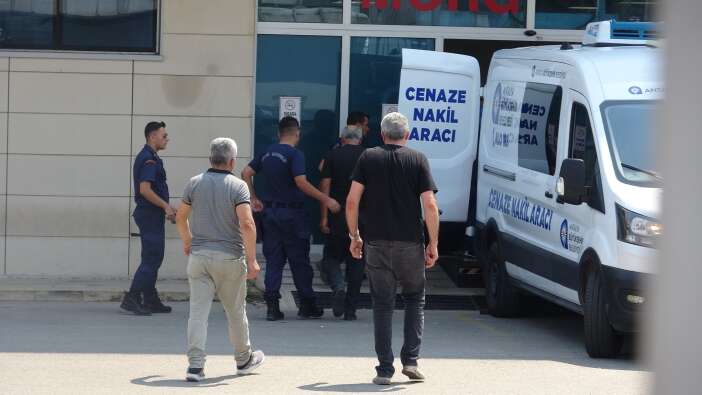 tatil-olumle-bitti-2-genc-boguldu-acili-babanin-feryadi-yurekleri-yakti