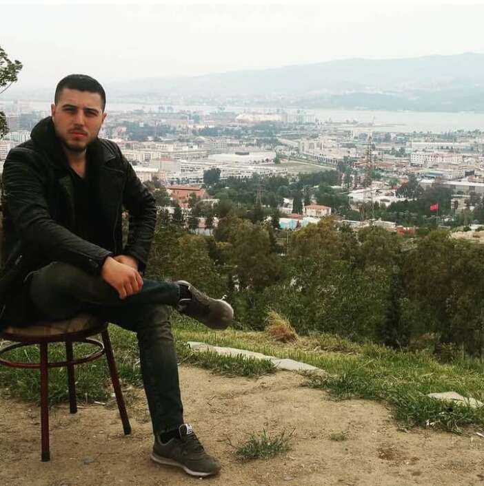 husumet-kanli-bitti-evinin-onune-gelen-2-kisiyi-oldurdu