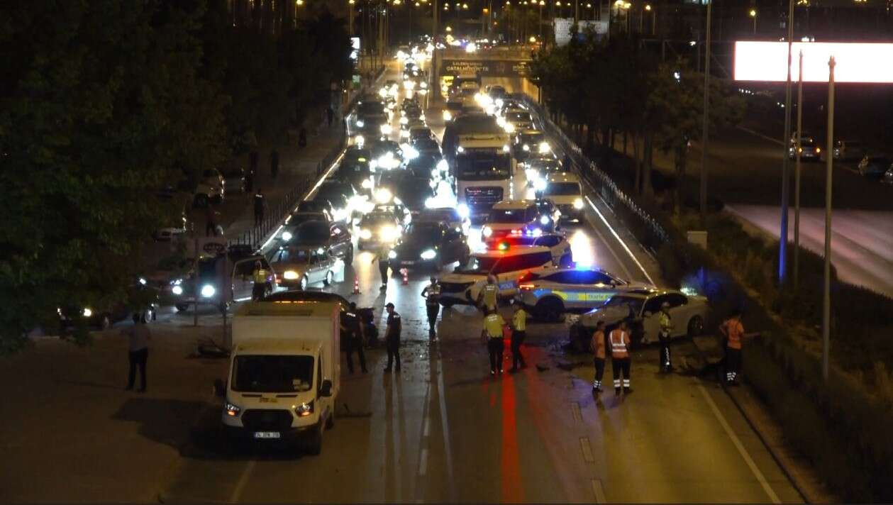 konyada-gece-saatlerinde-trafik-kazasi-2-kisi-yaralandi