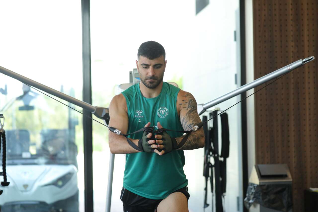 konyasporda-rizespor-mesaisi-suruyor-hedef-3-puan