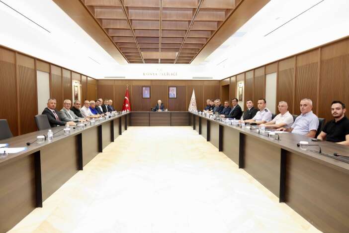konyada-spor-musabakalari-oncesi-kritik-toplanti-guvenlik-tedbirleri-masaya-yatirildi