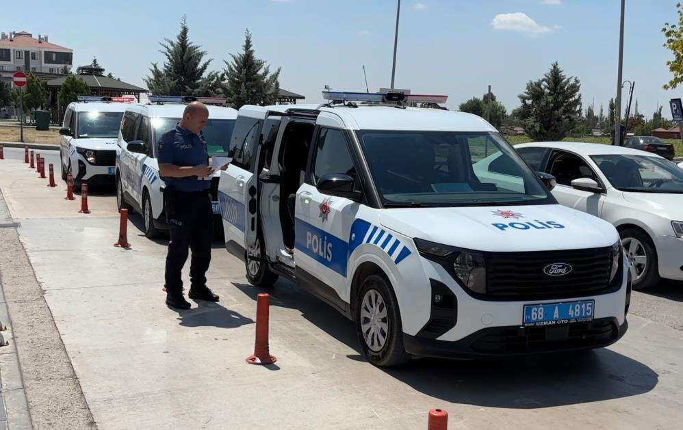 yer-aksaray-evinde-oturan-kadin-bacagindan-vuruldu
