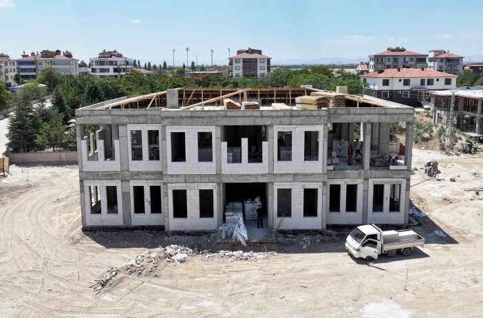 konyada-5-mahalleye-hizmet-verecek-yeni-polis-merkezi-yukseliyor