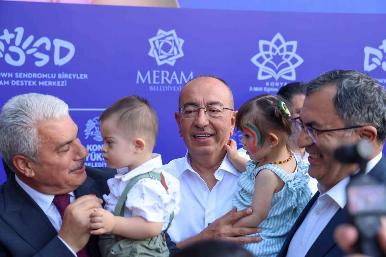 konyada-ozel-cocuklarin-mutlulugu-piknige-yansidi-dosd-meram-ailesi-bulustu