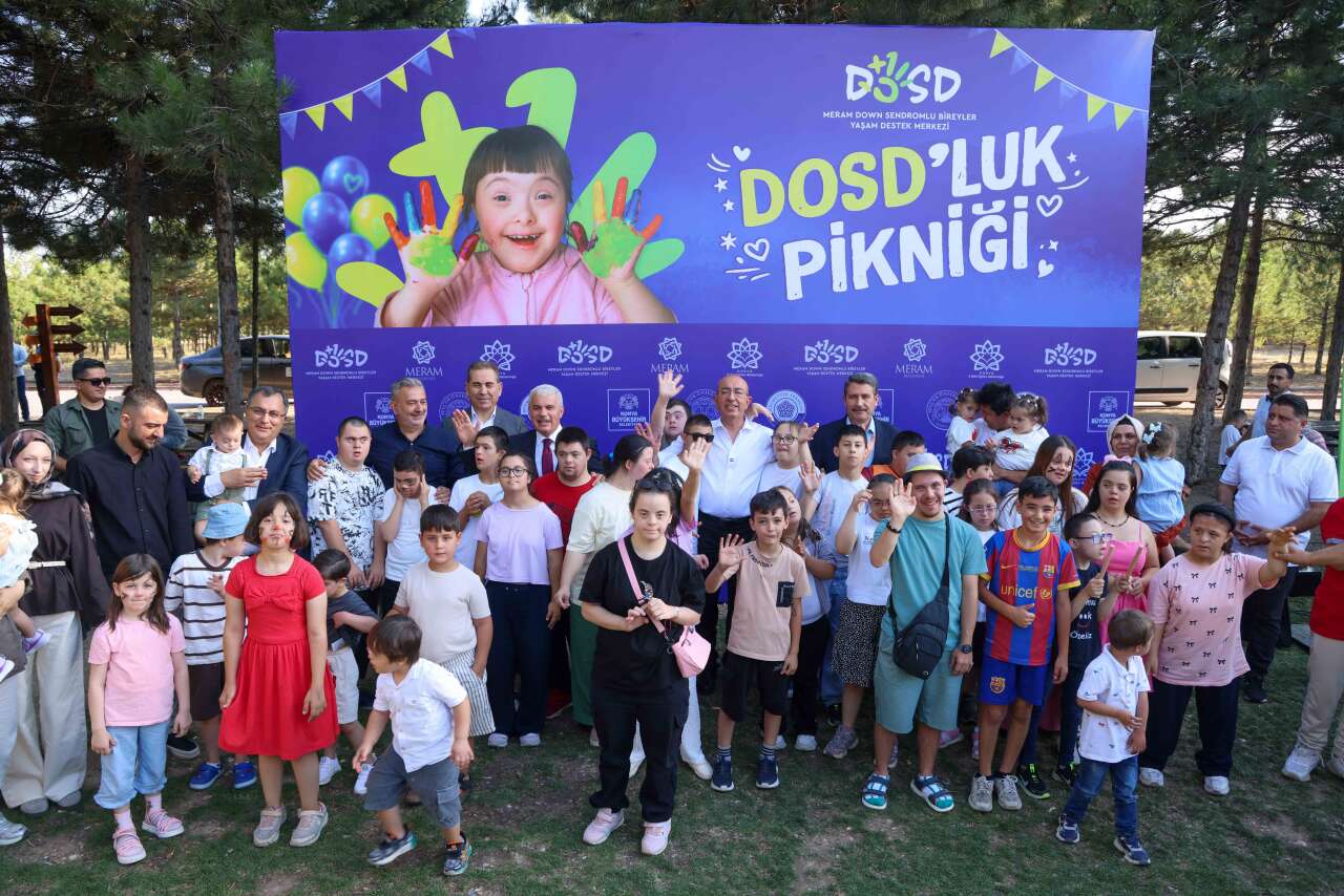konyada-ozel-cocuklarin-mutlulugu-piknige-yansidi-dosd-meram-ailesi-bulustu