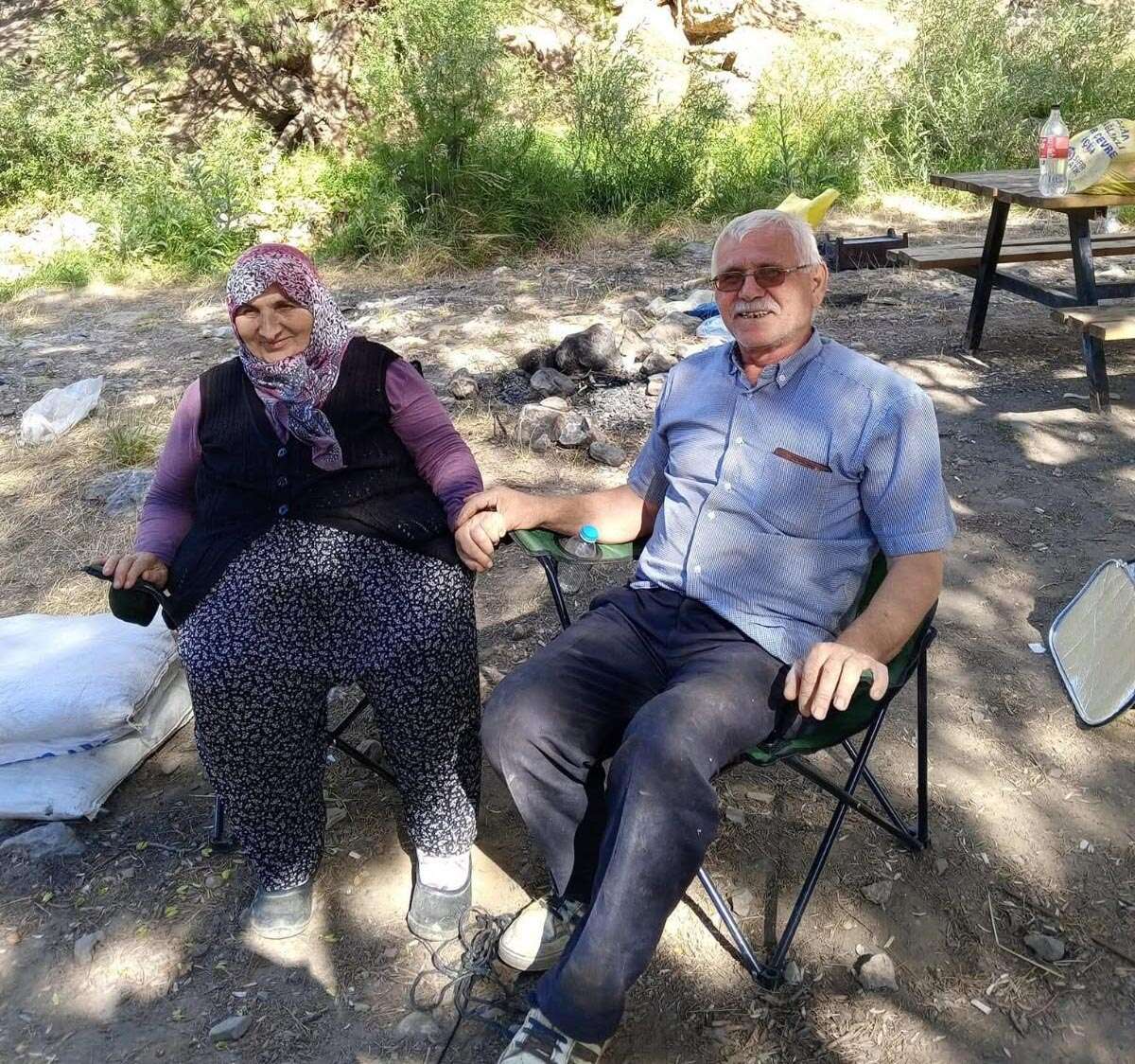 konyada-aci-kaza-otomobil-traktore-carpti-yasli-cift-hayatini-kaybetti
