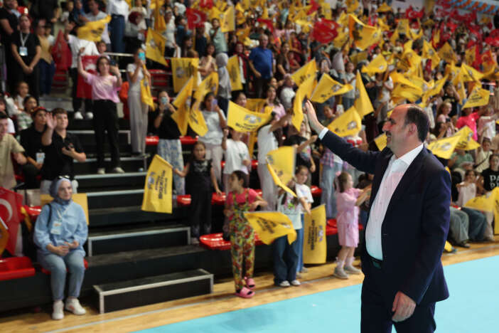 konyada-20-bin-597-ogrenciyi-bulusturan-genc-komekte-buyuk-final