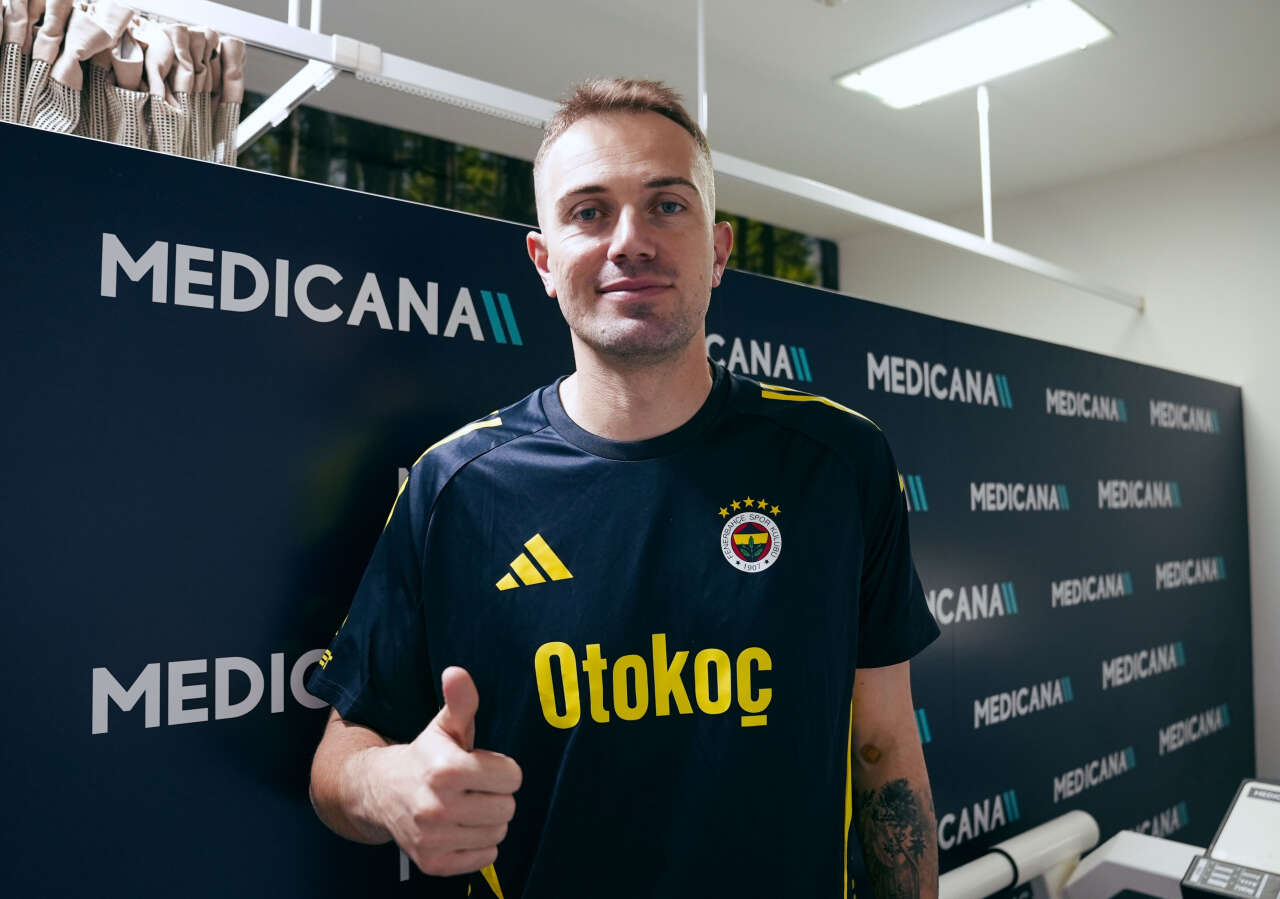 fenerbahceye-mert-gunoktan-kotu-haber-maca-cikamayacak