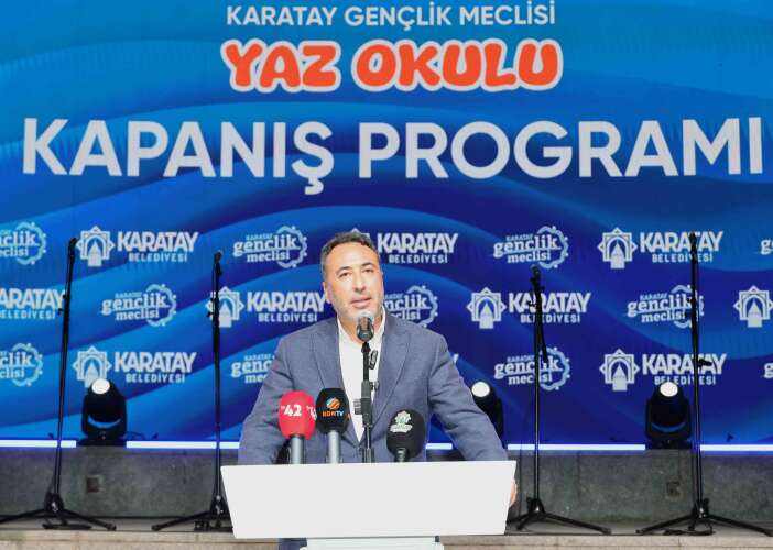 konyada-6-haftalik-cosku-bir-gune-sigdi-karatay-genclik-meclisi-yaz-okulu-final-yapti