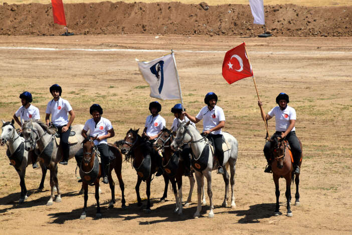 Kökbörü Türkiye Şampiyonası'nda Konya Temsilcisi Performansıyla Dikkat Çekti haber fotoğrafı