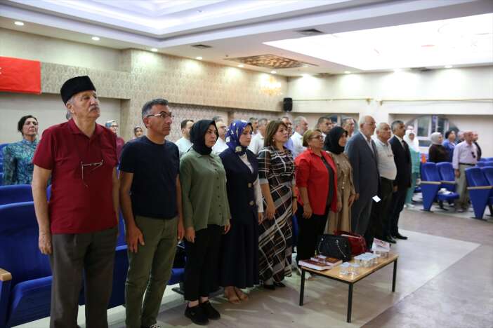 konyada-sehitlere-vefa-1-sehit-1-oyku-1-siir-kitabinin-5