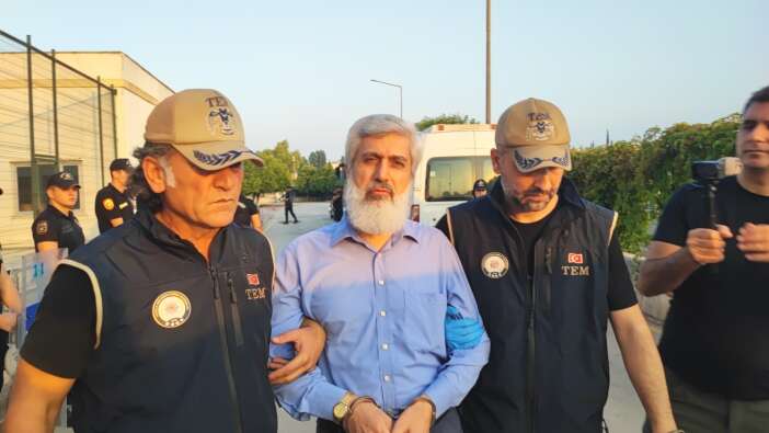 furkan-vakfina-safak-operasyonu-alparslan-kuytul-ve-esi-dahil-cok-sayida-gozalti
