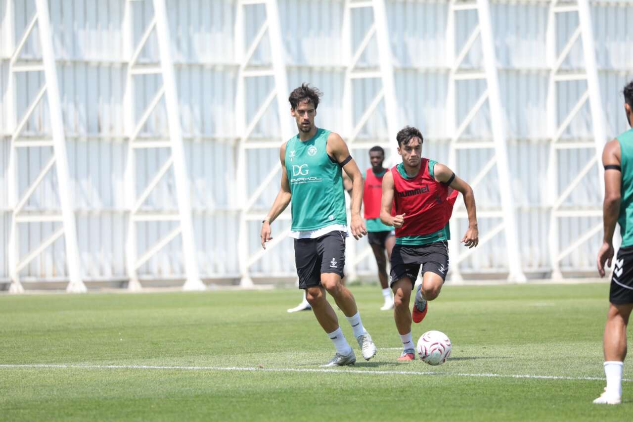 konyasporda-fenerbahce-maci-oncesi-yogun-mesai