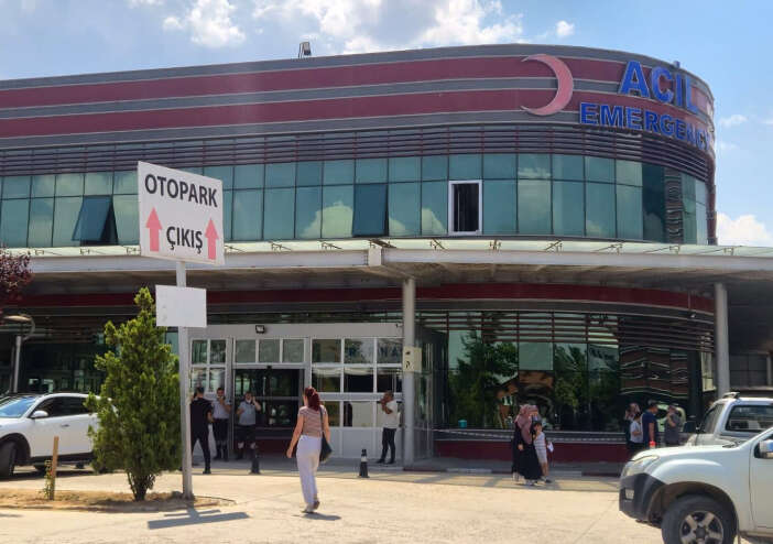 serada-facia-24-isci-hastanelik-oldu-10unun-durumu-agir