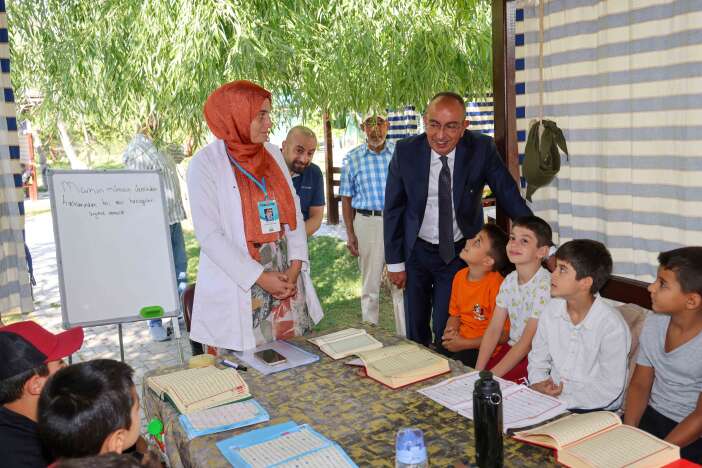 baskan-kavus-konyada-20-yildir-cocuklara-rehber-olan-merkezde