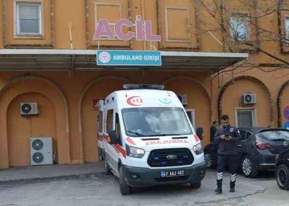 yakinlari-kanlar-icinde-buldu-18-yasindaki-genc-yasamini-yitirdi