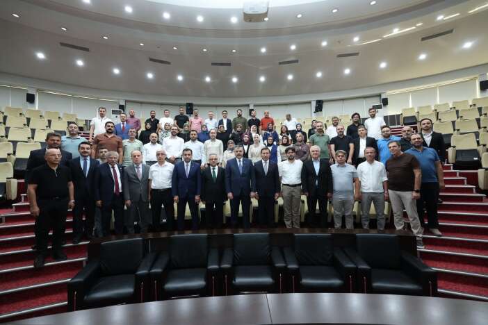 bakan-ciftciden-memleketi-konyada-yogun-mesai-karatayin-calismalarini-inceledi