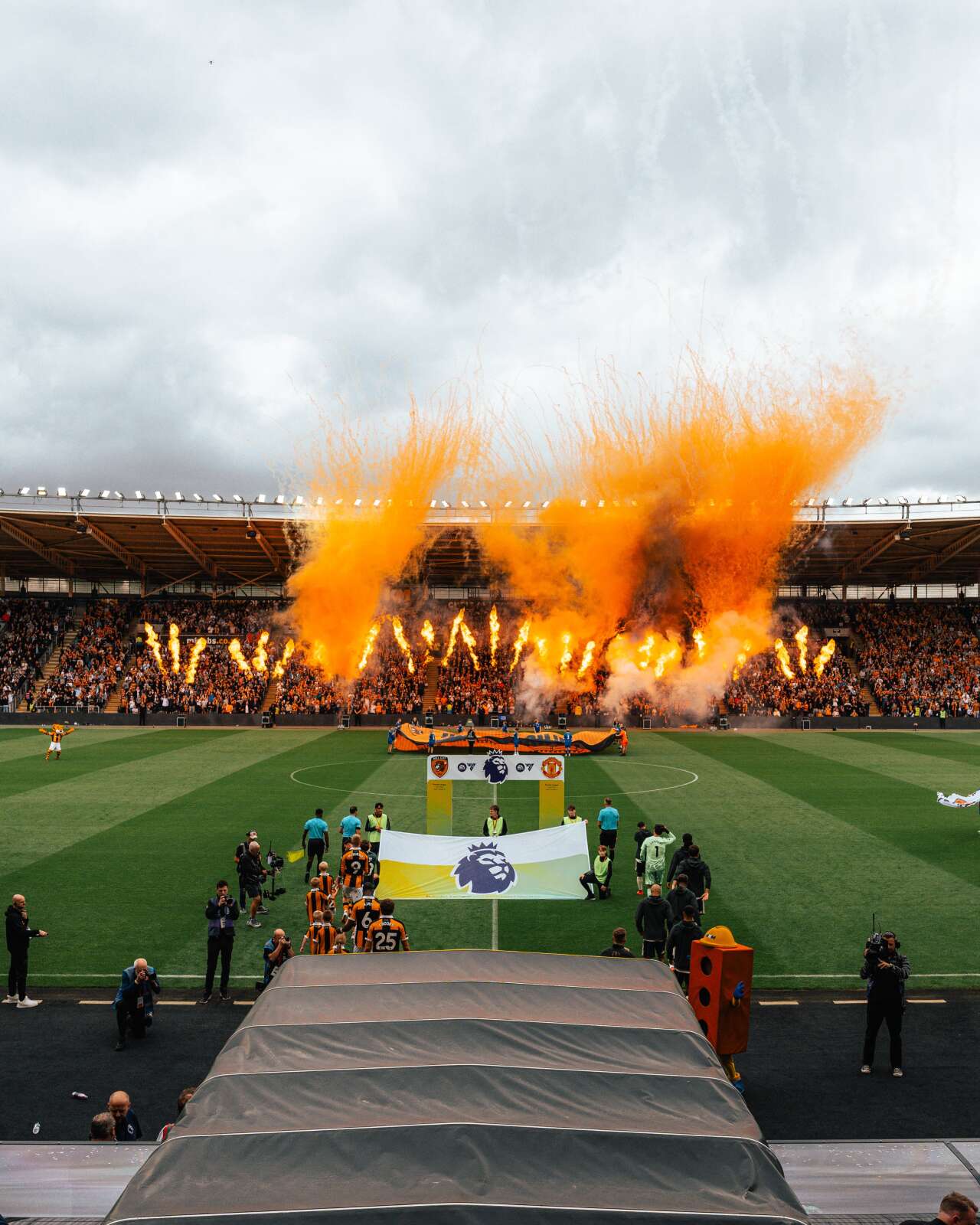 hull-city-premier-ligdeki-ilk-macinda-manchester-unitedi-devirdi