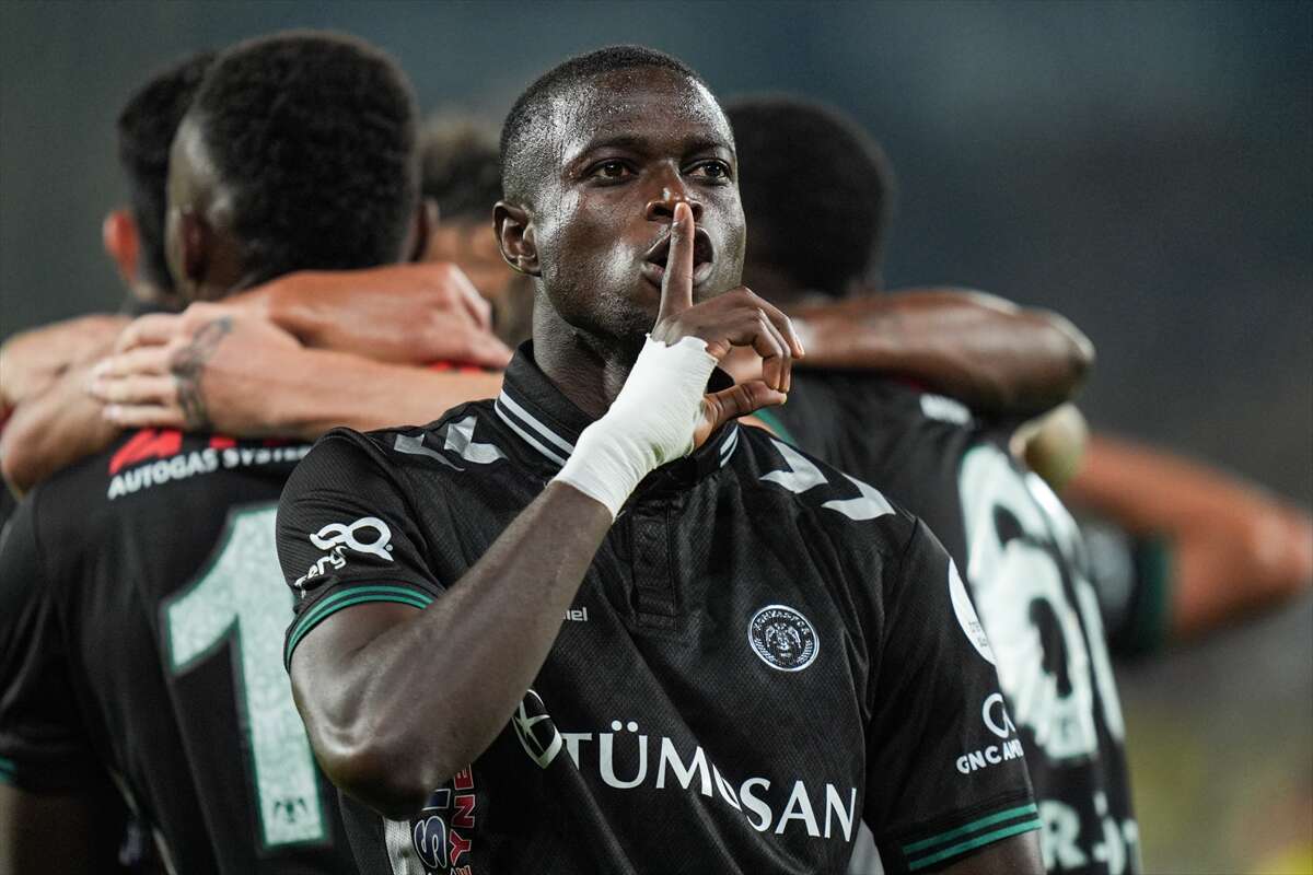 konyaspor-fenerbahceye-direnemedi-deplasmanda-farkli-maglubiyet