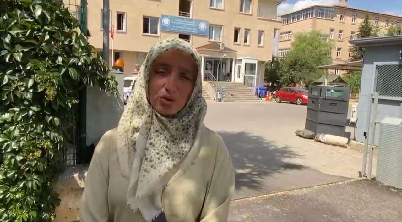 kayip-oglunu-ararken-yikildi-anne-yogun-bakima-kaldirildi