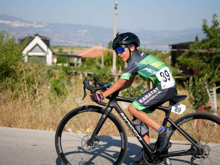 431-sporcu-sampiyonluk-icin-pedal-cevirdi-zirve-konyanin-oldu