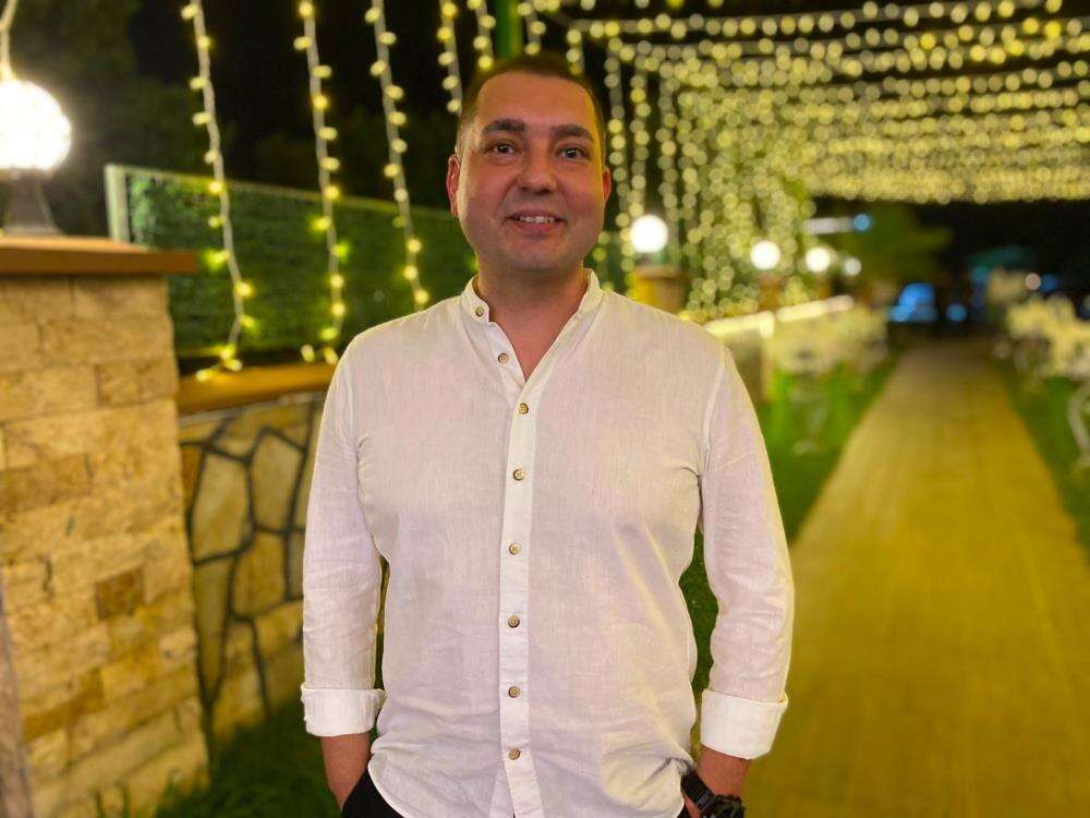 nikaha-saatler-kala-ayrildilar-damat-gelinsiz-dugun-yapti