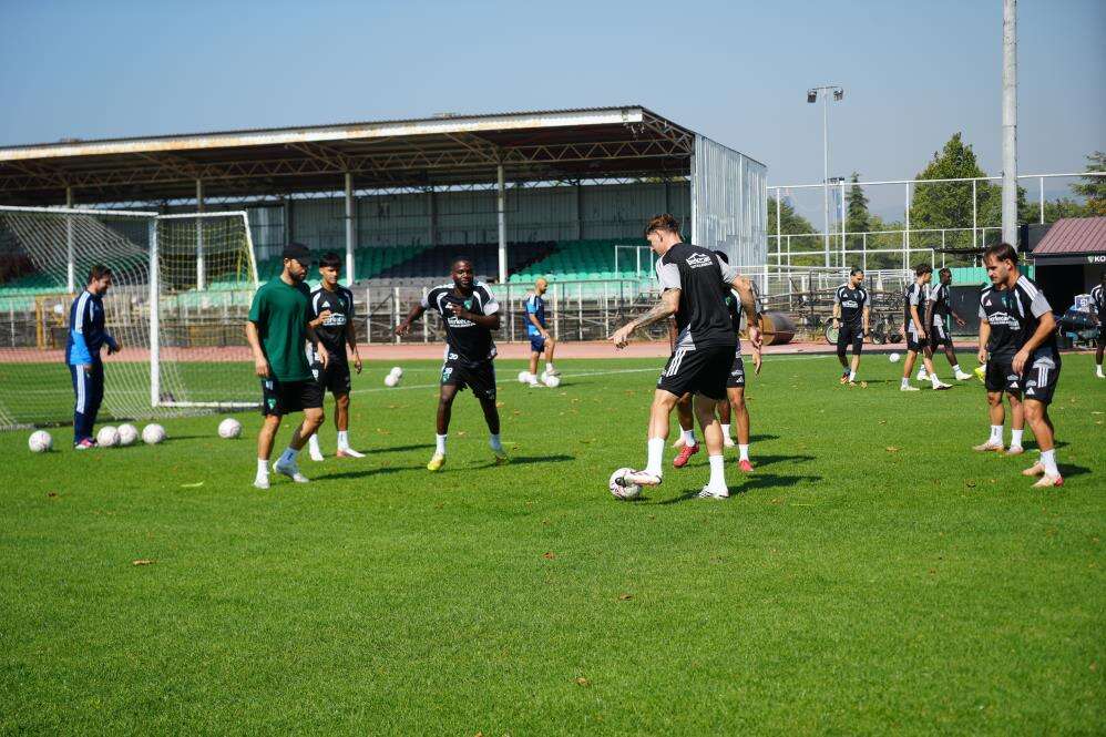 konyaspor-kocaelispor-maci-oncesi-selcuk-inandan-hakem-mesaji