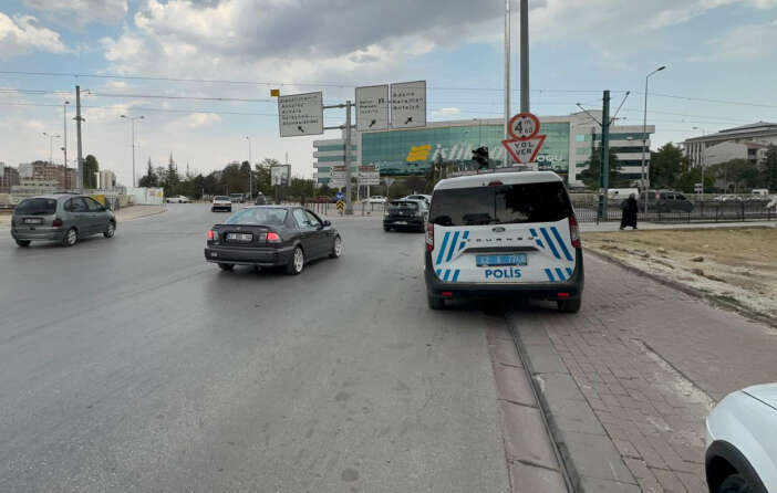 konyada-kiskanclik-meselesi-kanli-bitti-bicaklanan-15-bicaklayan-16-yasinda