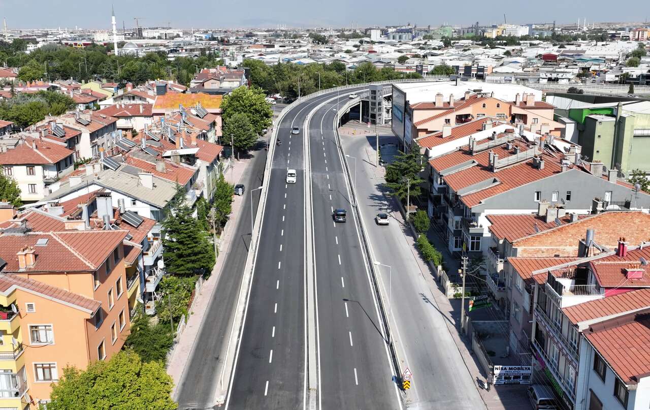 konyadaki-iki-onemli-ust-gecitte-suruculeri-rahat-ettirecek-calisma-bitti