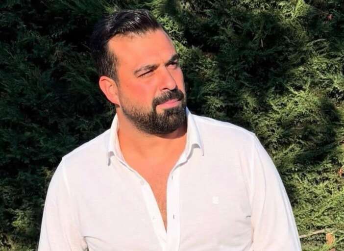 ciftlikte-aci-son-caner-kilic-yem-karma-makinesinde-oldu