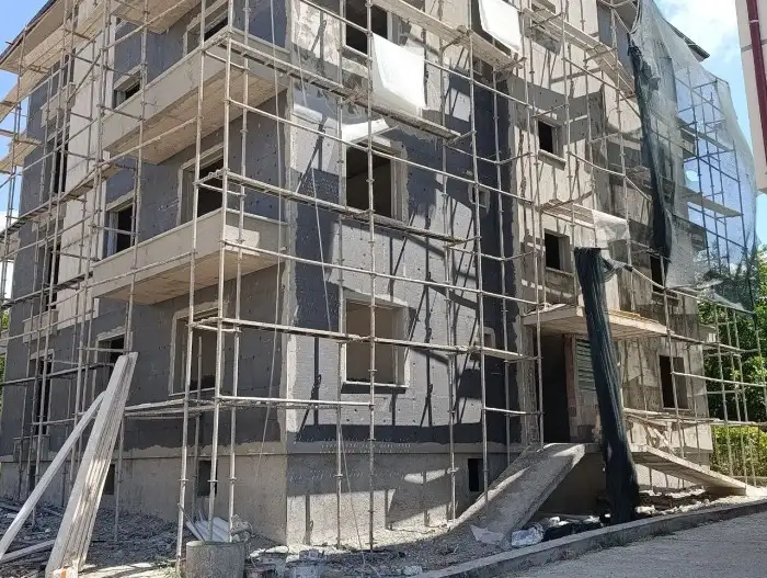 konyada-genc-usta-insaatin-3uncu-katindan-dustu