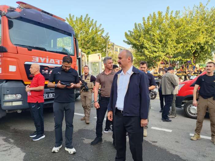 spor-salonunda-yangin-cok-sayida-yarali-var