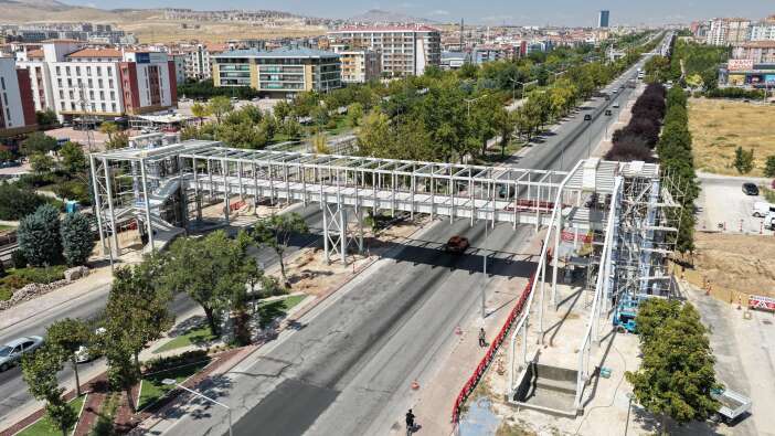 konyada-tramvaydan-inenler-icin-yeni-donem-acilis-icin-gun-sayiliyor