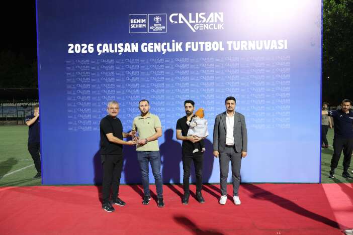 final-karsilasmasi-nefes-kesti-konyaspor-ekibi-maci-yakindan-takip-etti