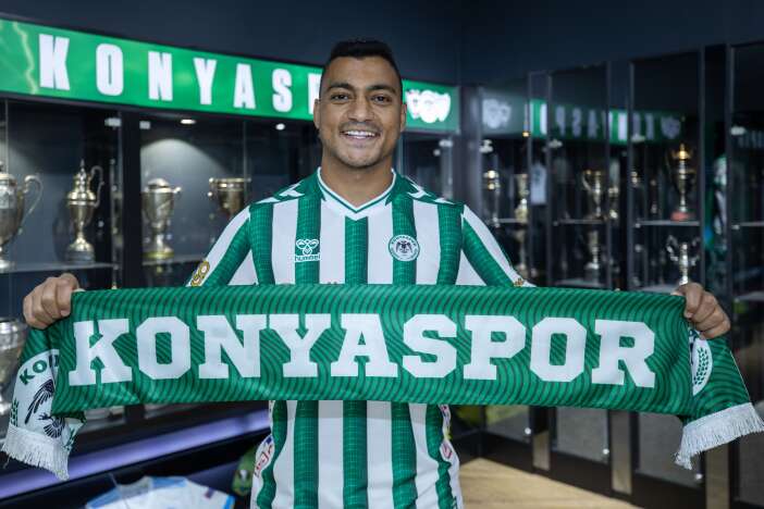 konyaspor-blaz-kramerin-yerini-doldurdu-misirli-golcu-imzayi-atti