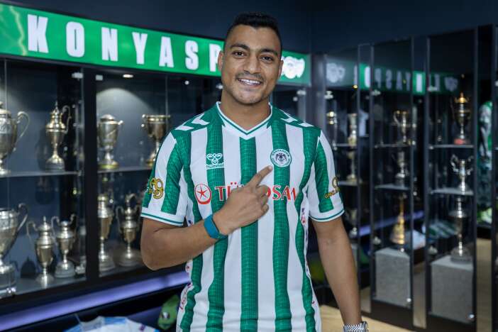 konyaspor-blaz-kramerin-yerini-doldurdu-misirli-golcu-imzayi-atti