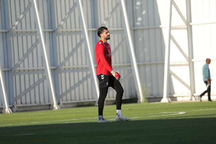konyaspor-ilk-3-puani-erzurumda-alma-pesinde