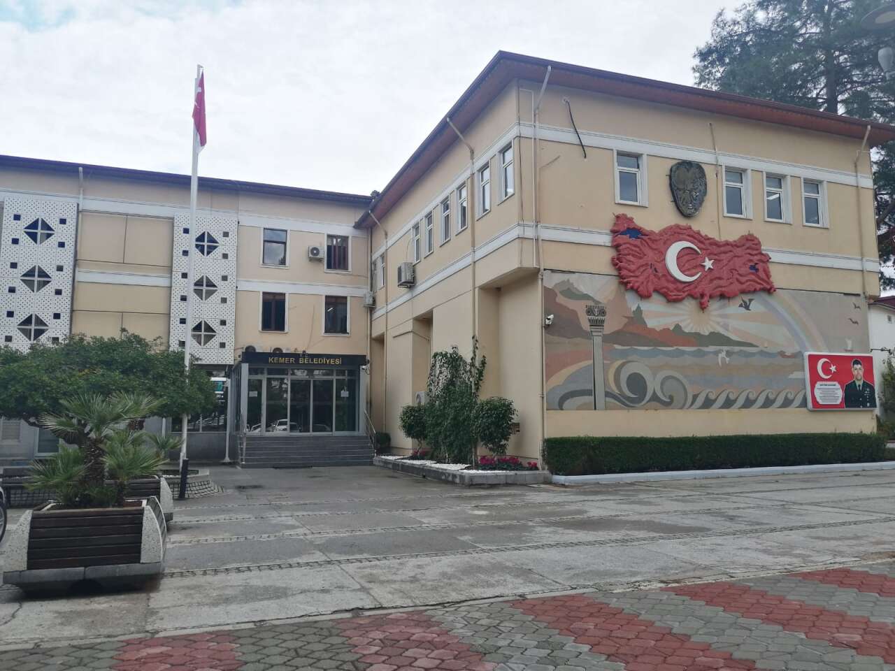 kemer-belediyesi-burs-basvurusu-2026-basladi-iste-sartlar-ve-gerekli-belgeler