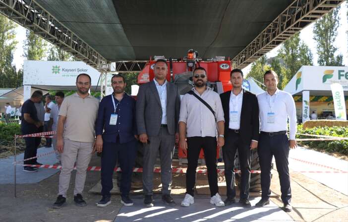 6-sira-pancari-tek-seferde-hasat-ediyor-yerli-makine-konya-imzasi-tasiyor