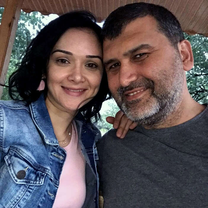 ogluyla-gittigi-ilk-macta-kalbine-yenildi-fenerbahceli-gazi-hayatini-kaybetti