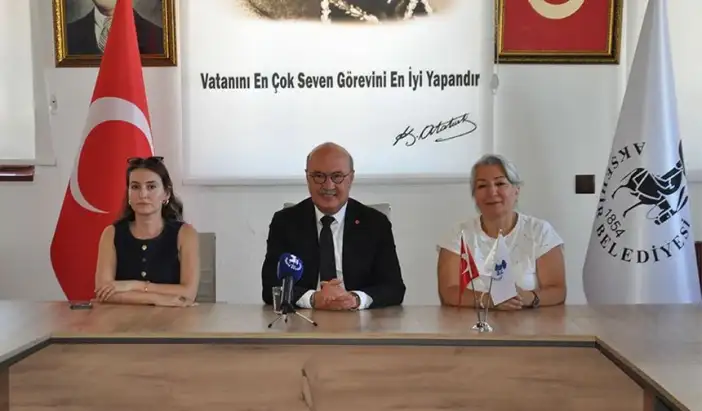 o-mesaji-cabuk-unuttular-istifa-sonrasi-konya-aksehirde-dikkat-ceken-bulusma