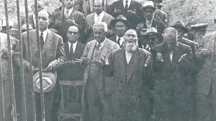 konya-egitim-tarihinde-onemli-gun-ilk-imam-hatip-yeni-binasina-kavustu