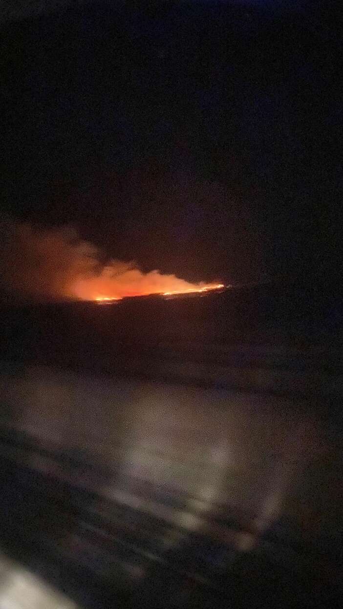 konyada-tarlalar-yine-alev-alev-kul-ve-duman-kent-merkezine-ulasti