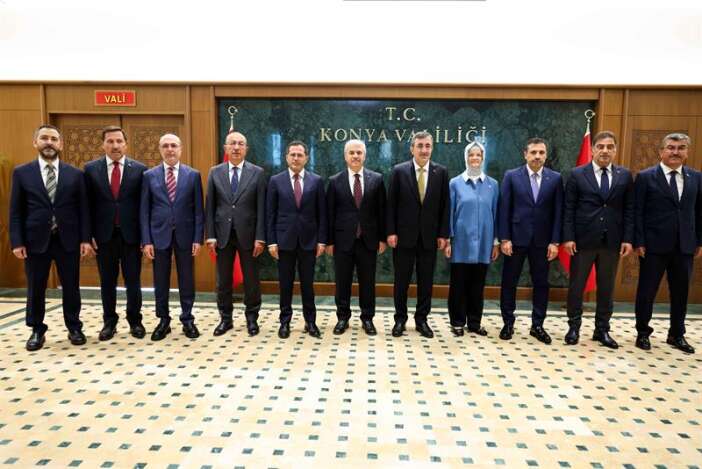 cumhurbaskani-yardimcisi-cevdet-yilmaz-konyada-ilk-durak-valilik