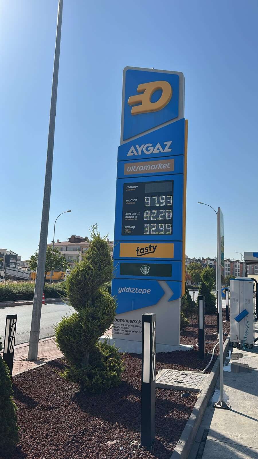konyada-motorin-100-tlyi-asiyor-akaryakit-tabelalarinda-yazacak-yer-kalmadi