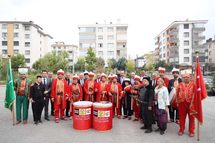 konyada-2-bin-135-ozel-ogrenciye-egitim-destegi-verildi-003