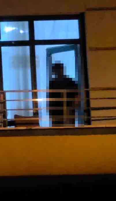konyada-kuran-kursu-onunde-cirkin-olay-kiz-cocuklari-videoya-cekip-ihbar-etti